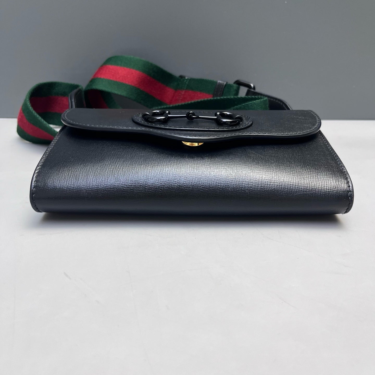 Gucci - Horsebit 1955 Wallet on Chain (WOC) - Grained leather - Black - (mini)
