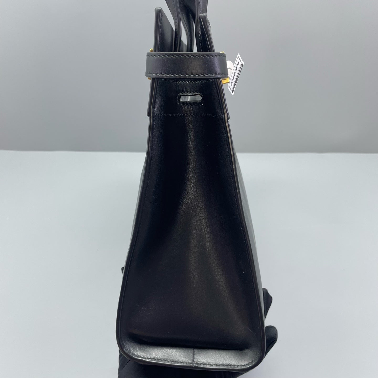 Saint Laurent - Manhattan - Smooth calfskin leather - Black - (Medium)