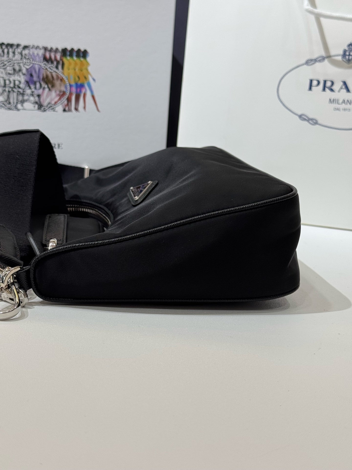 Prada - Re-Edition 2005 Shoulder Bag - Nylon - Black - (mini)