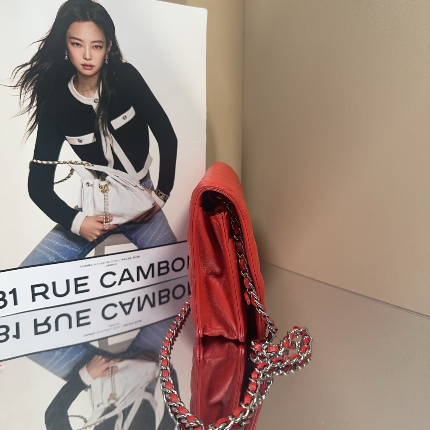 Chanel - Wallet on Chain (WOC) - Lambskin leather - Red - (Mini)