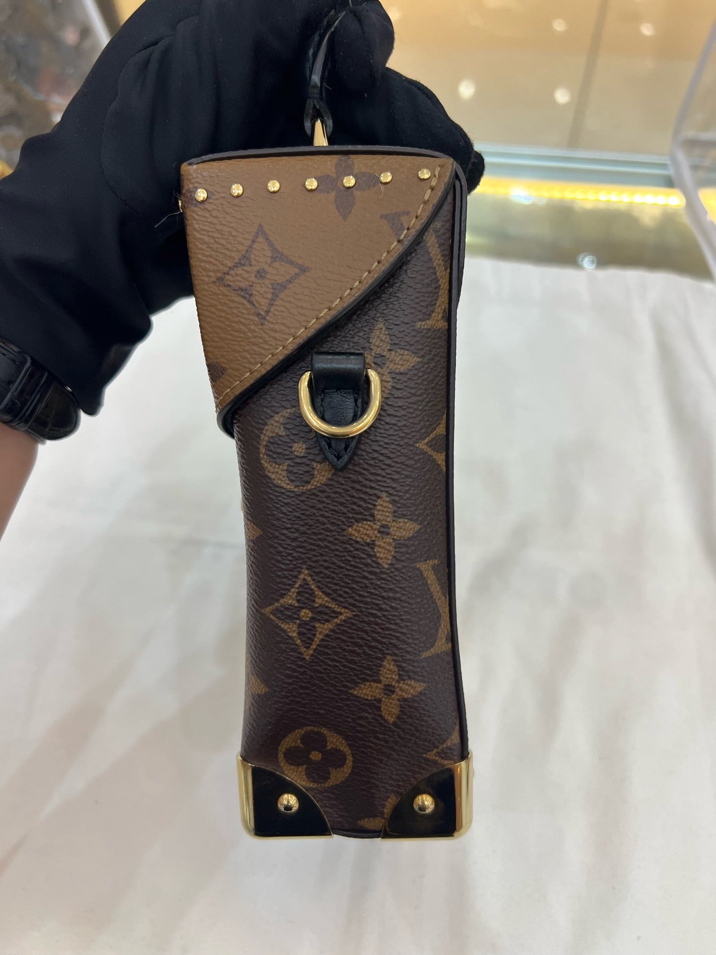 Louis Vuitton - Monogram Reverse Camera Box - Monogram canvas with leather trim - Brown - (mini)