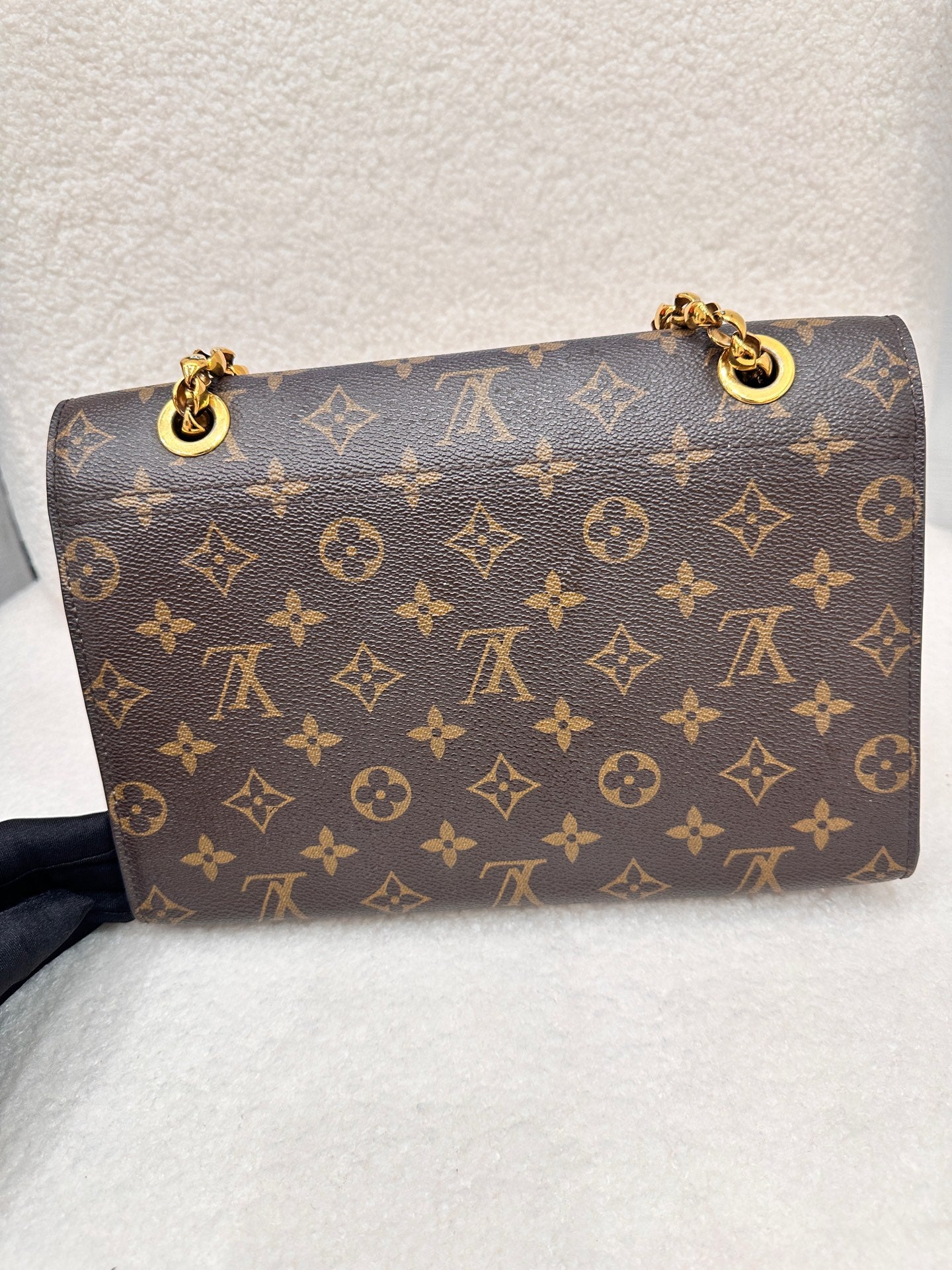 Louis Vuitton - Victoria Chain Bag - Monogram coated canvas with grained leather - Brown and Black - (small)