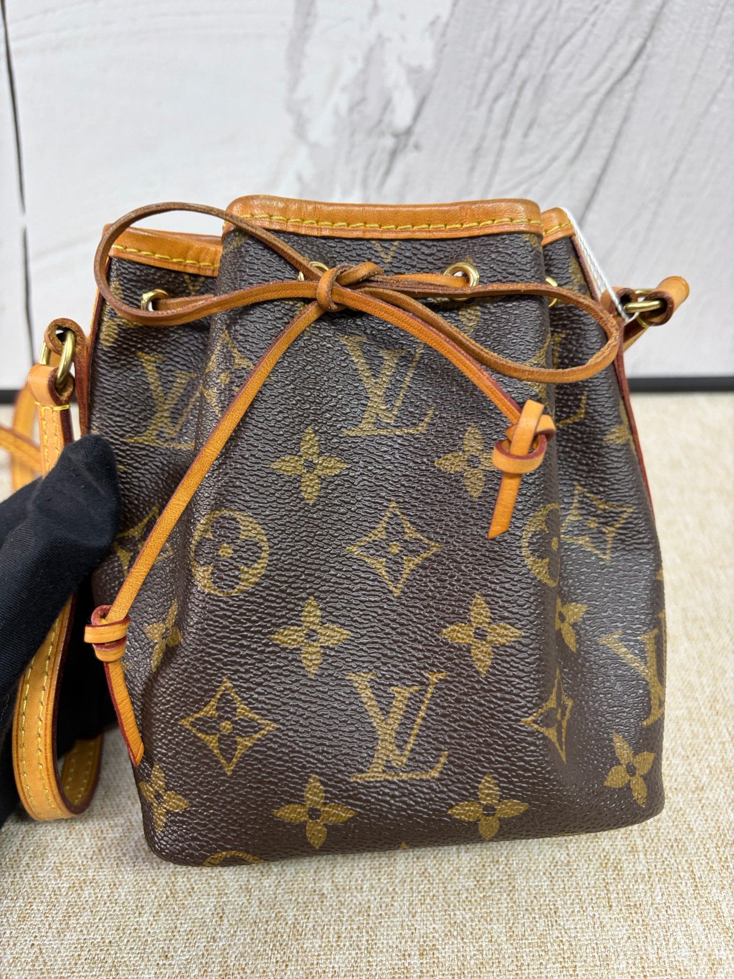 Louis Vuitton - Nano Noé - Coated canvas and Vachetta leather - Brown - (mini)