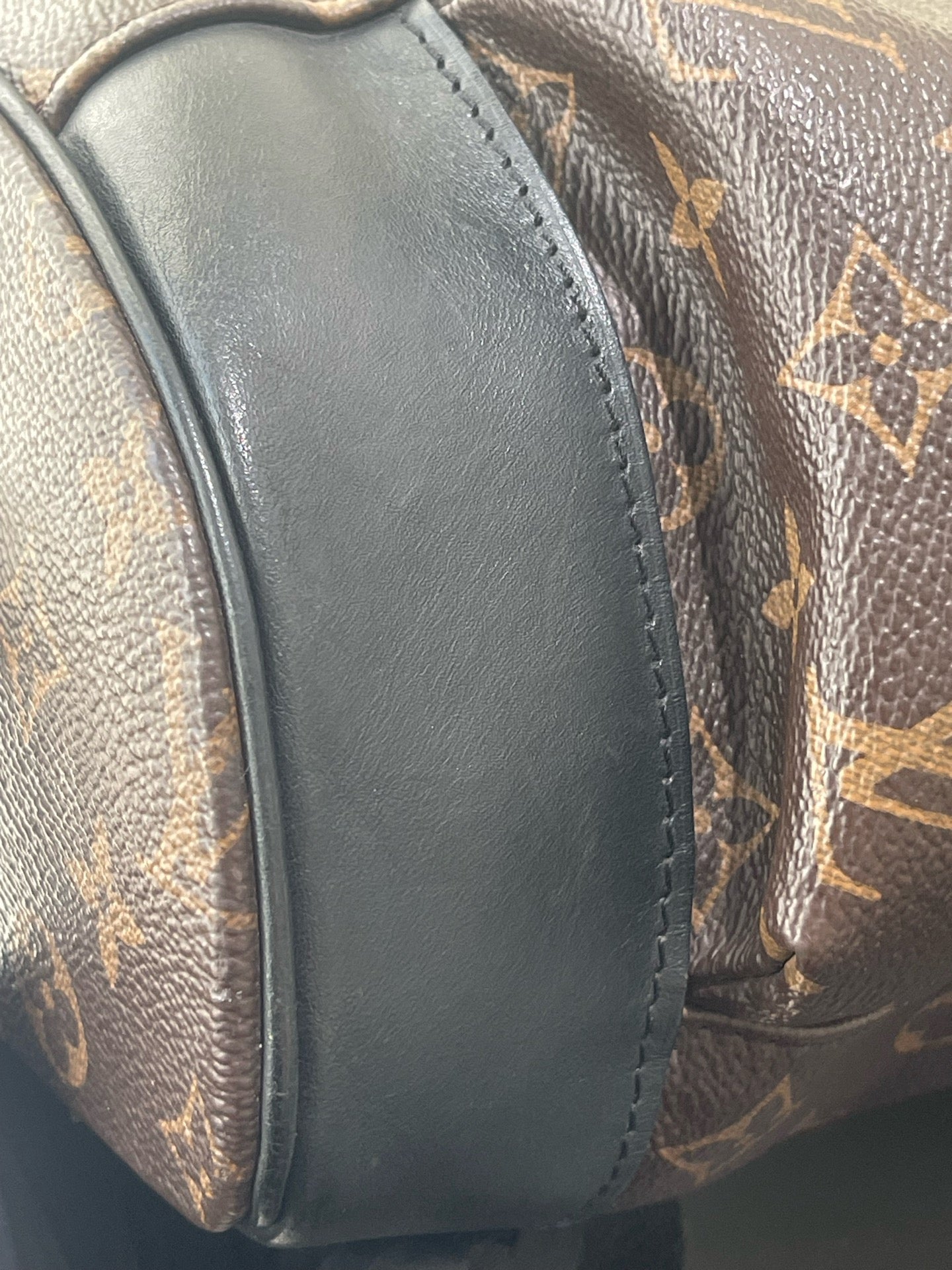 Louis Vuitton - Christopher MM - Monogram Canvas with Leather Trim - Brown - (Large)