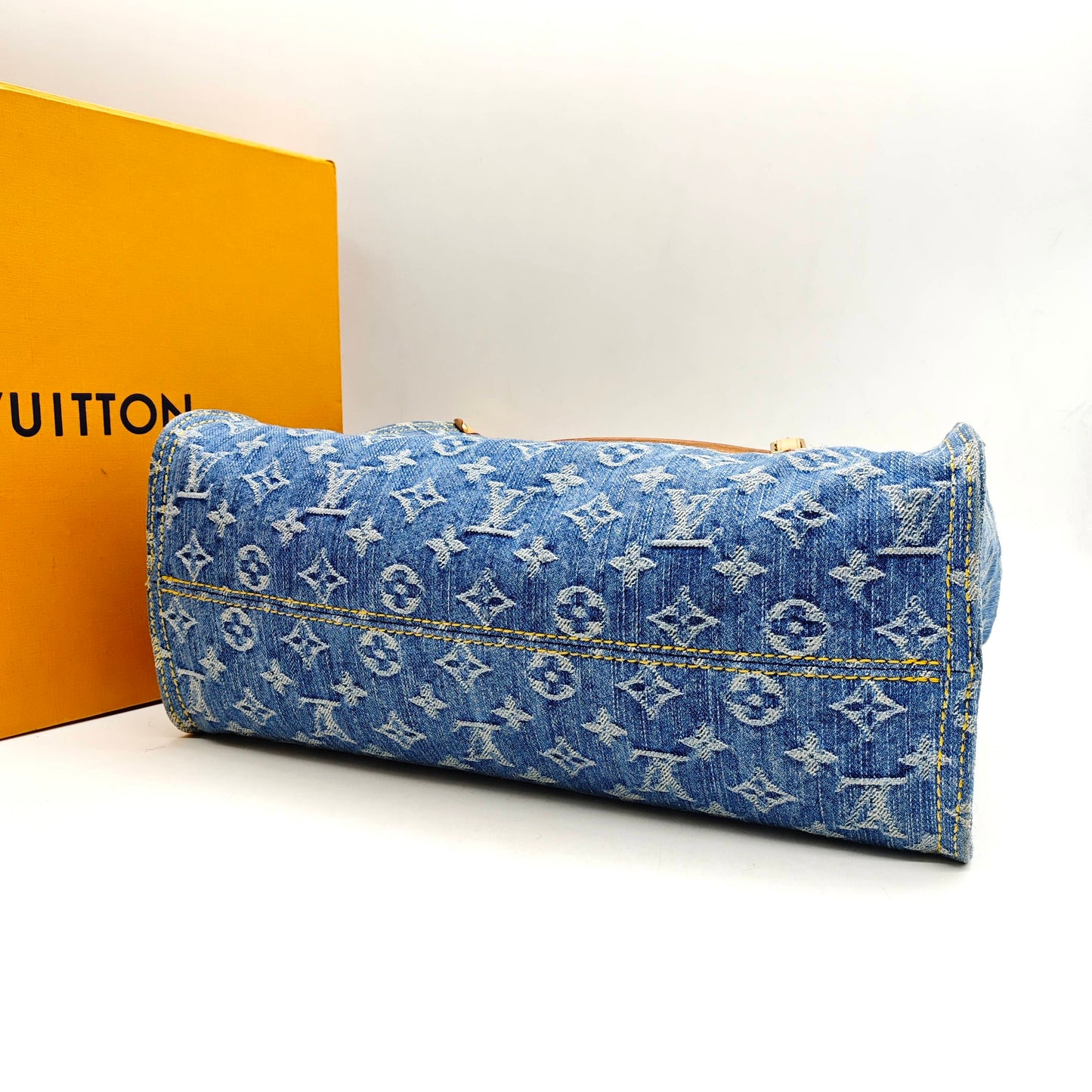 Louis Vuitton - OnTheGo - Denim - Jeans - Blue - (Large)