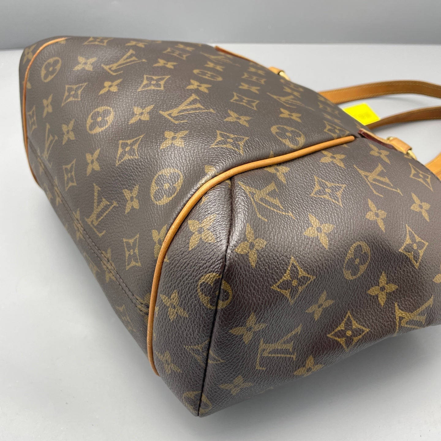 Louis Vuitton - Batignolles Tote - Monogram coated canvas with Vachetta leather trim - Brown - (Small)