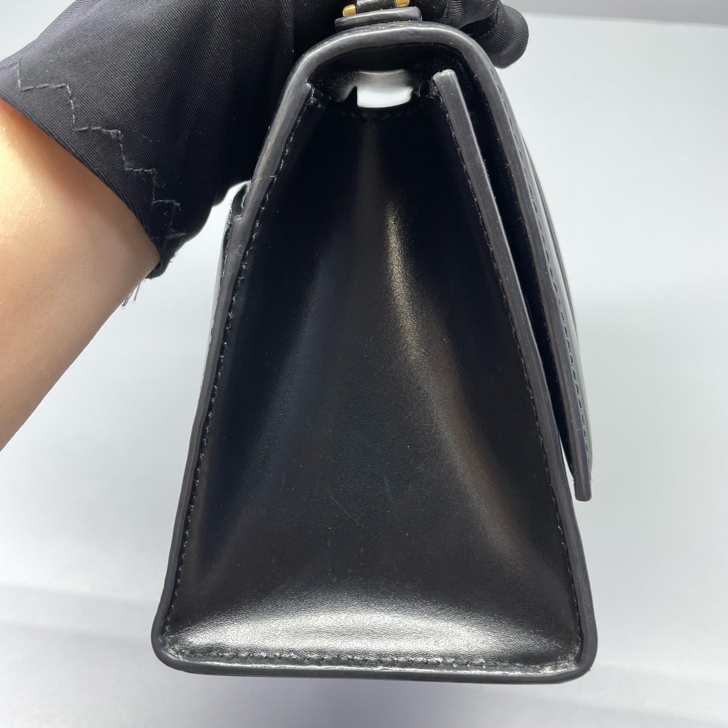 Balenciaga - Hourglass Top Handle Bag - Leather - Black - (Small)