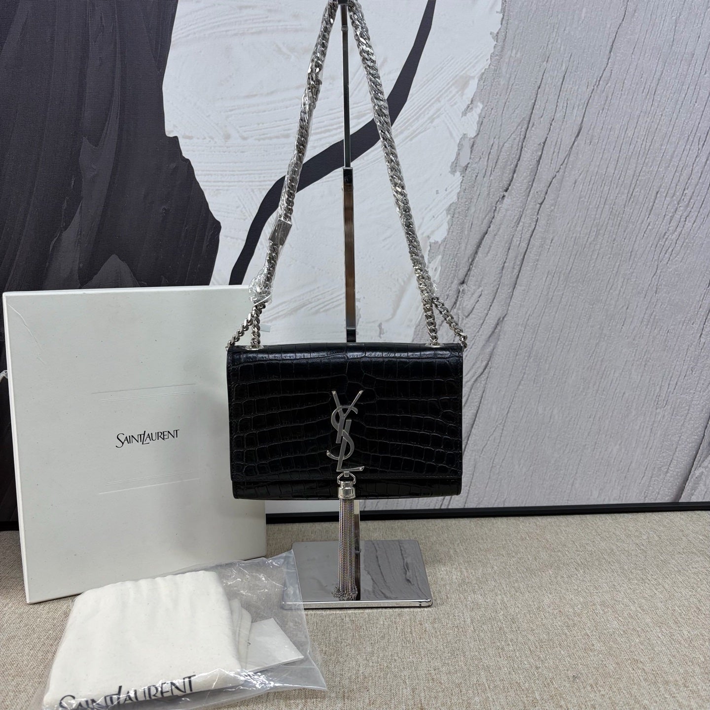 Saint Laurent - Kate Tassel Chain Bag - Calfskin leather with crocodile embossing - Black with Silver-Tone Hardware - (Small)