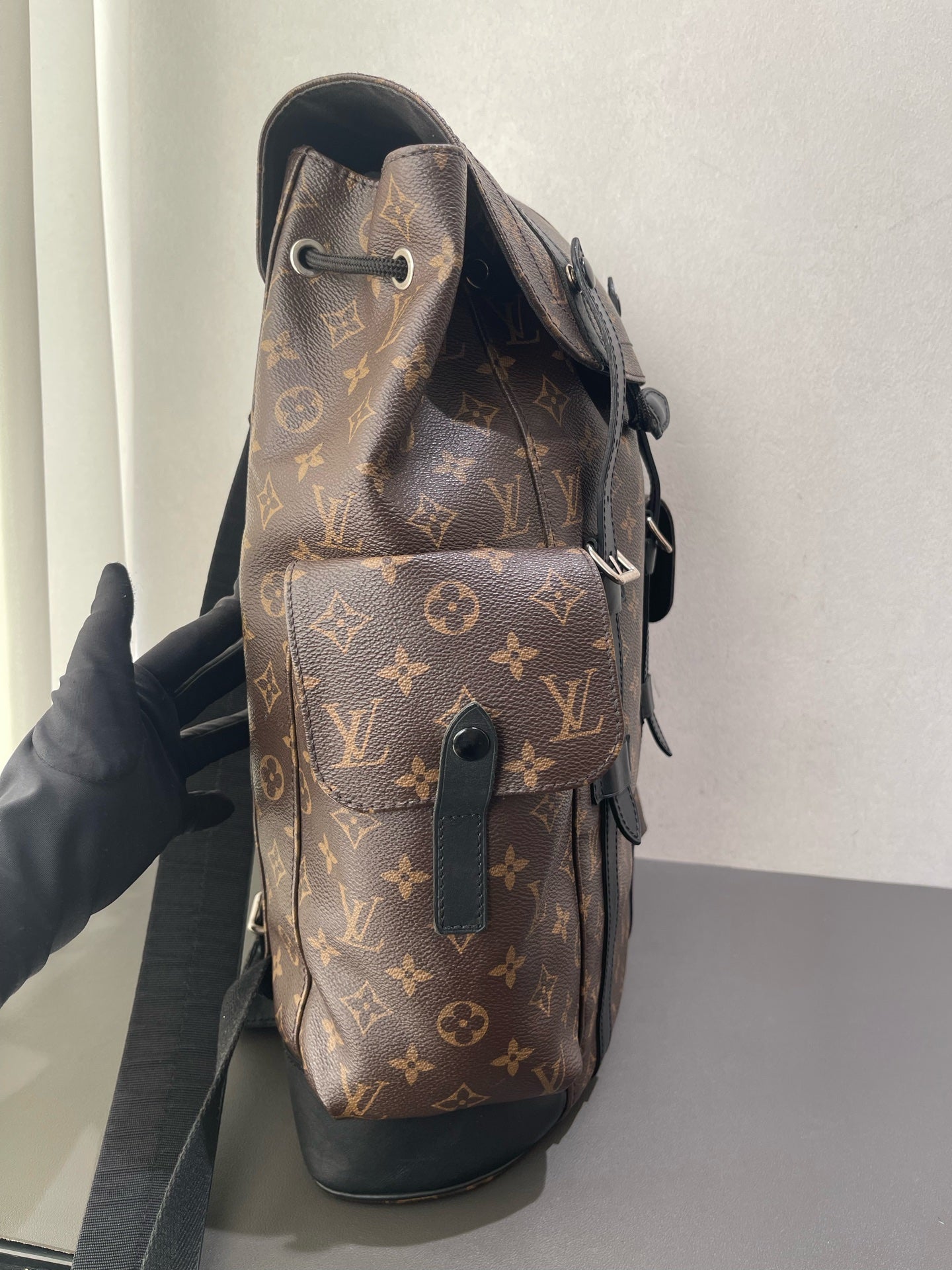Louis Vuitton - Christopher MM - Monogram Canvas with Leather Trim - Brown - (Large)