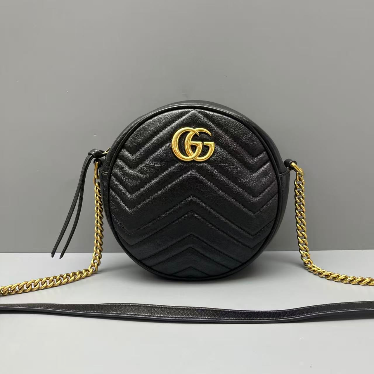 Gucci - GG Marmont Round Mini Bag - Leather - Black - (mini)