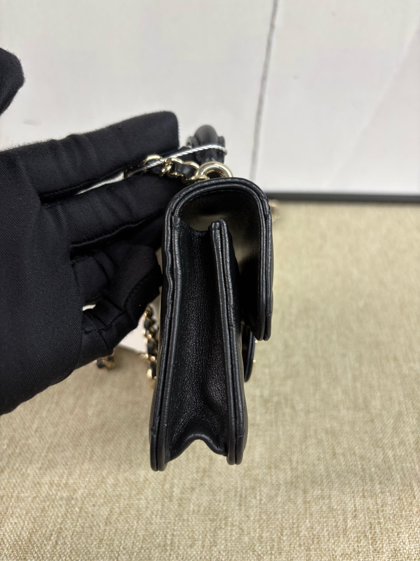 Chanel - Mini Handle Flap Bag - Lambskin leather - Black - (mini)