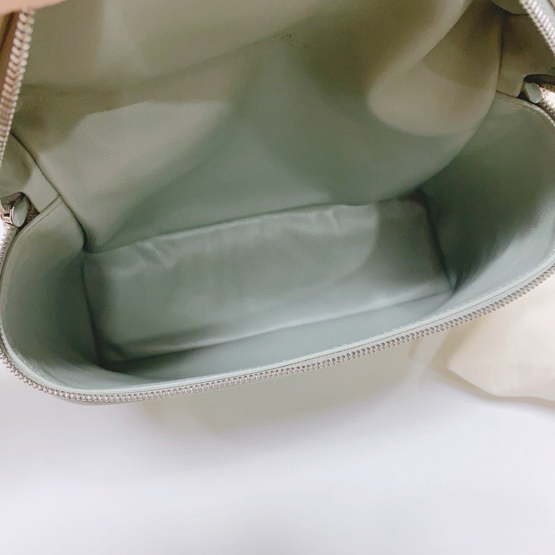 Loro Piana - Extra Pocket Backpack L23.5 - Calfskin leather - Eucalyptus - (mini)