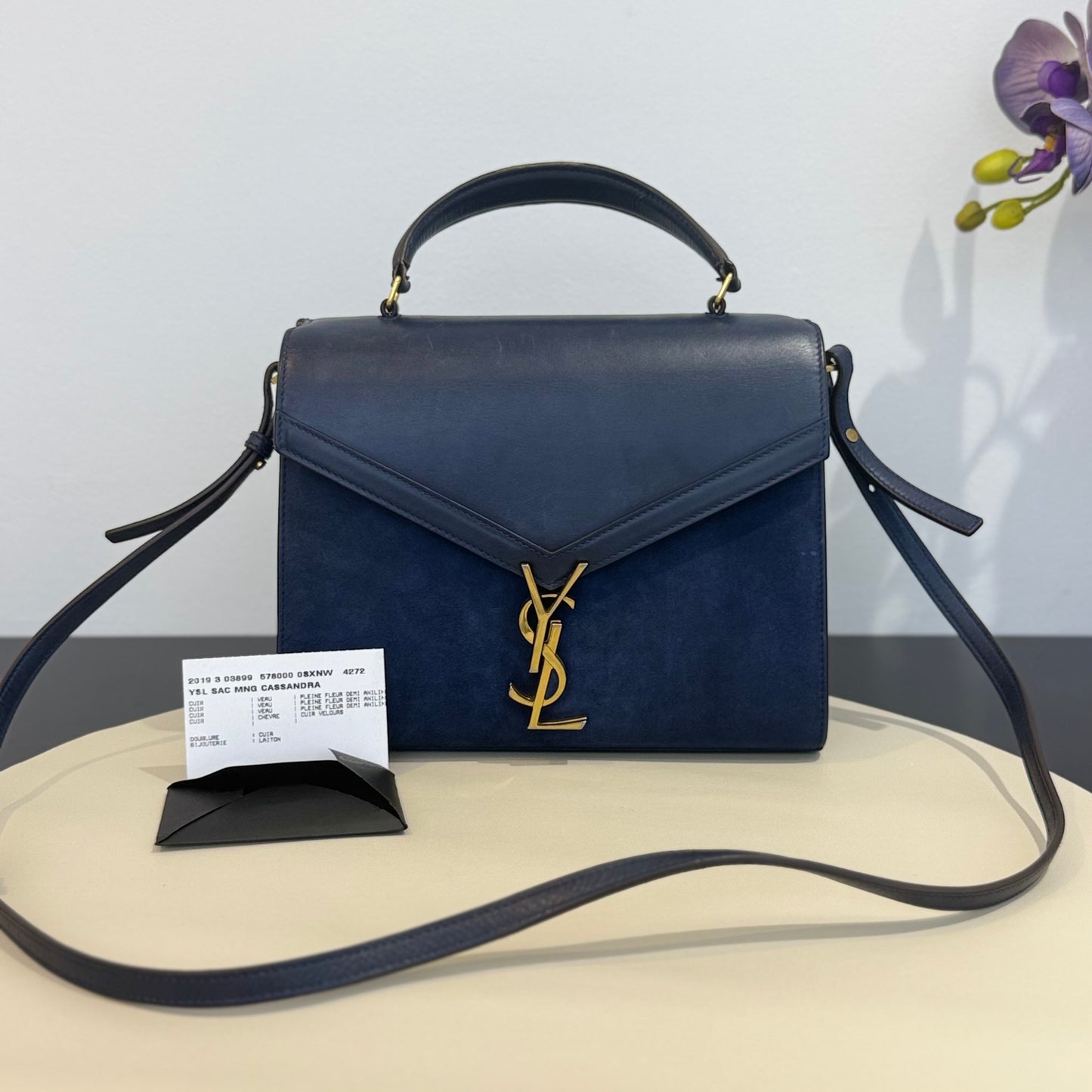 Saint Laurent - Cassandra Top Handle Bag - Smooth calfskin leather and goatskin suede - Navy with Gold-Tone Hardware - (medium)
