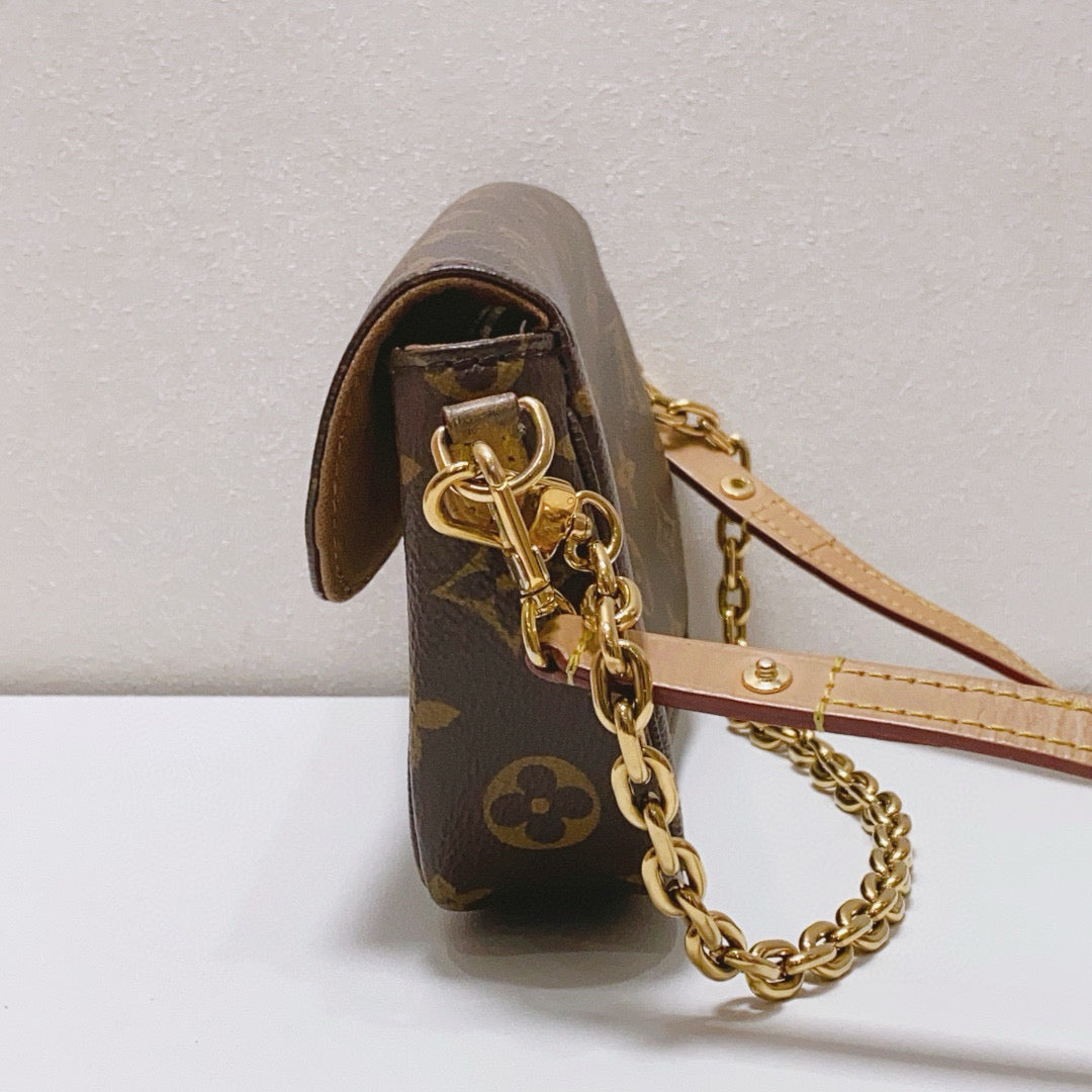 Louis Vuitton - Ivy WOC (M81911) - Monogram coated canvas with Vachetta leather trim - Brown - (Mini)