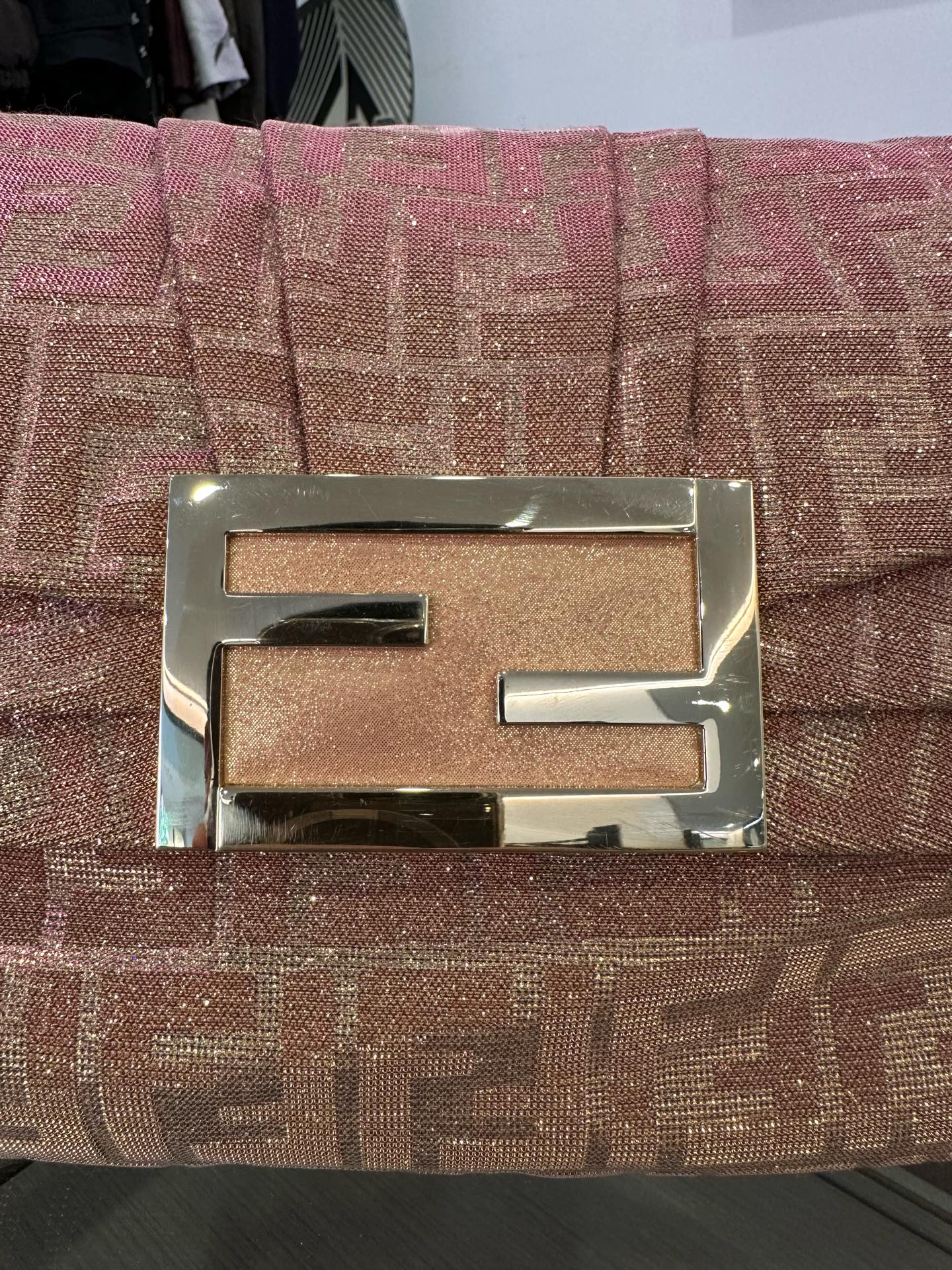 Fendi - Zucca Glitter Shoulder Bag - Glitter-coated canvas with leather trim - Pink with Gold glitter - (large)