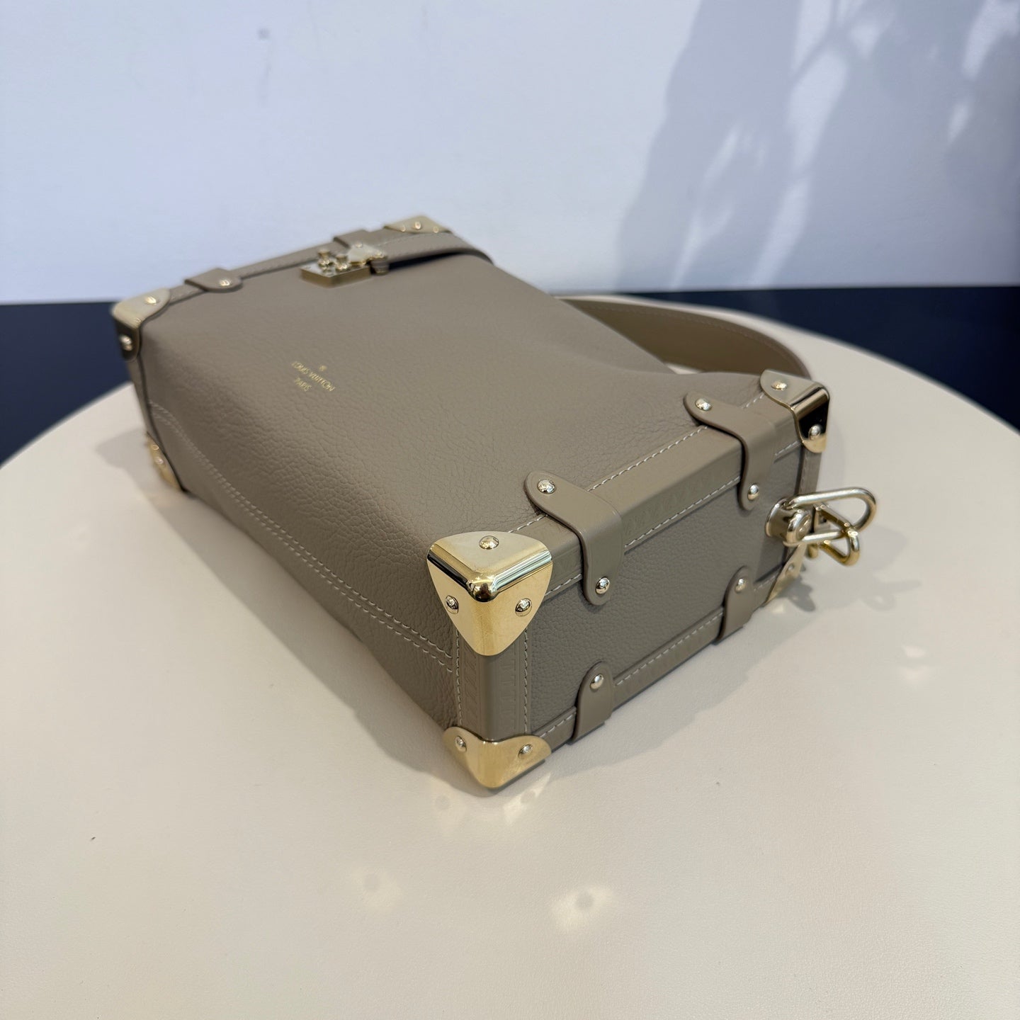 Louis Vuitton - Side Trunk - Grained leather - Grey - (mini)