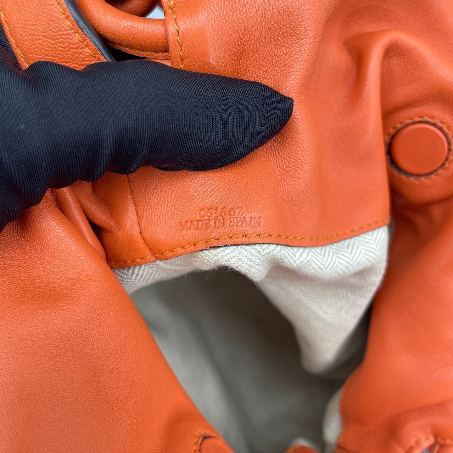 Loewe - Flamenco Pouch Small - Calfskin leather - Orange - (small)