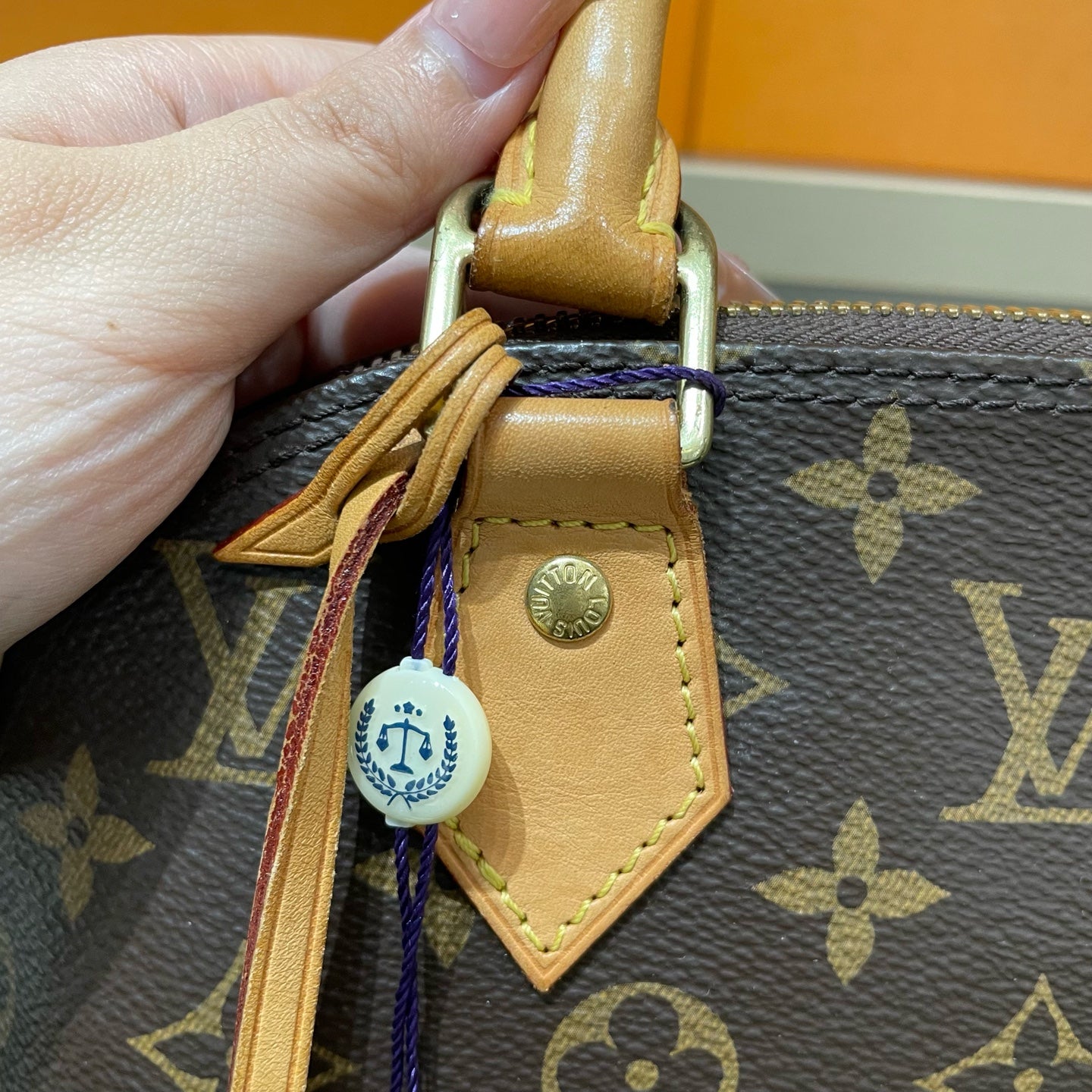 Louis Vuitton - Alma BB - Monogram coated canvas with Vachetta leather trim - Brown - (Mini)