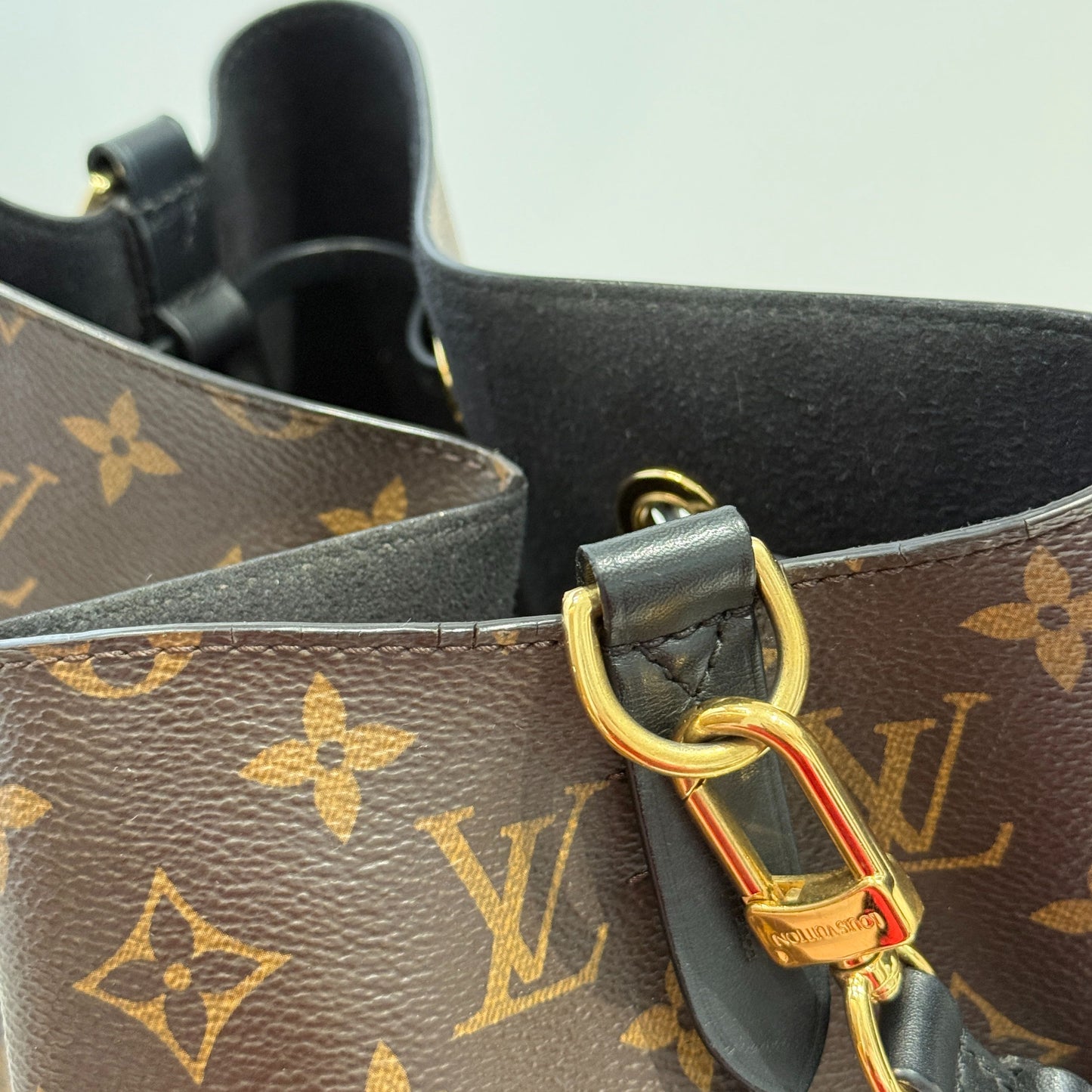 Louis Vuitton - NéoNoé MM - Monogram coated canvas with leather trim - Brown - (medium)