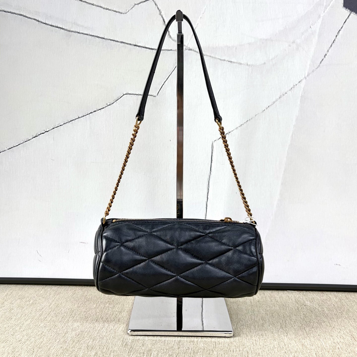 Saint Laurent - Sade Puffer Small Cylindrical Shoulder Bag - Leather - Black - (mini)