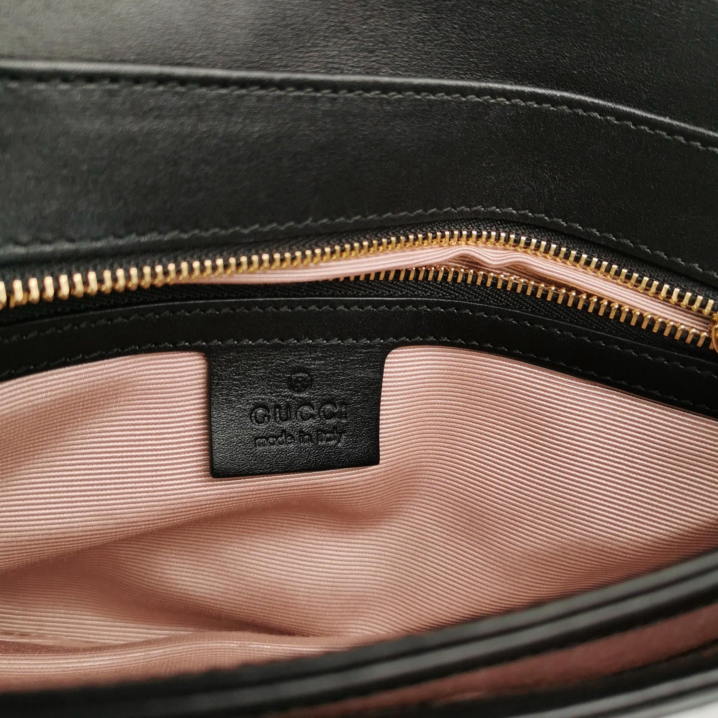 Gucci - Arli Small Shoulder Bag (Style 550129) - Grained leather - Black - (Small)