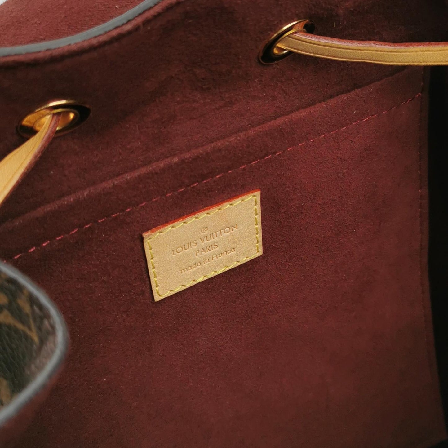 Louis Vuitton - Montsouris - Monogram coated canvas with natural cowhide leather trim - Brown - (medium)