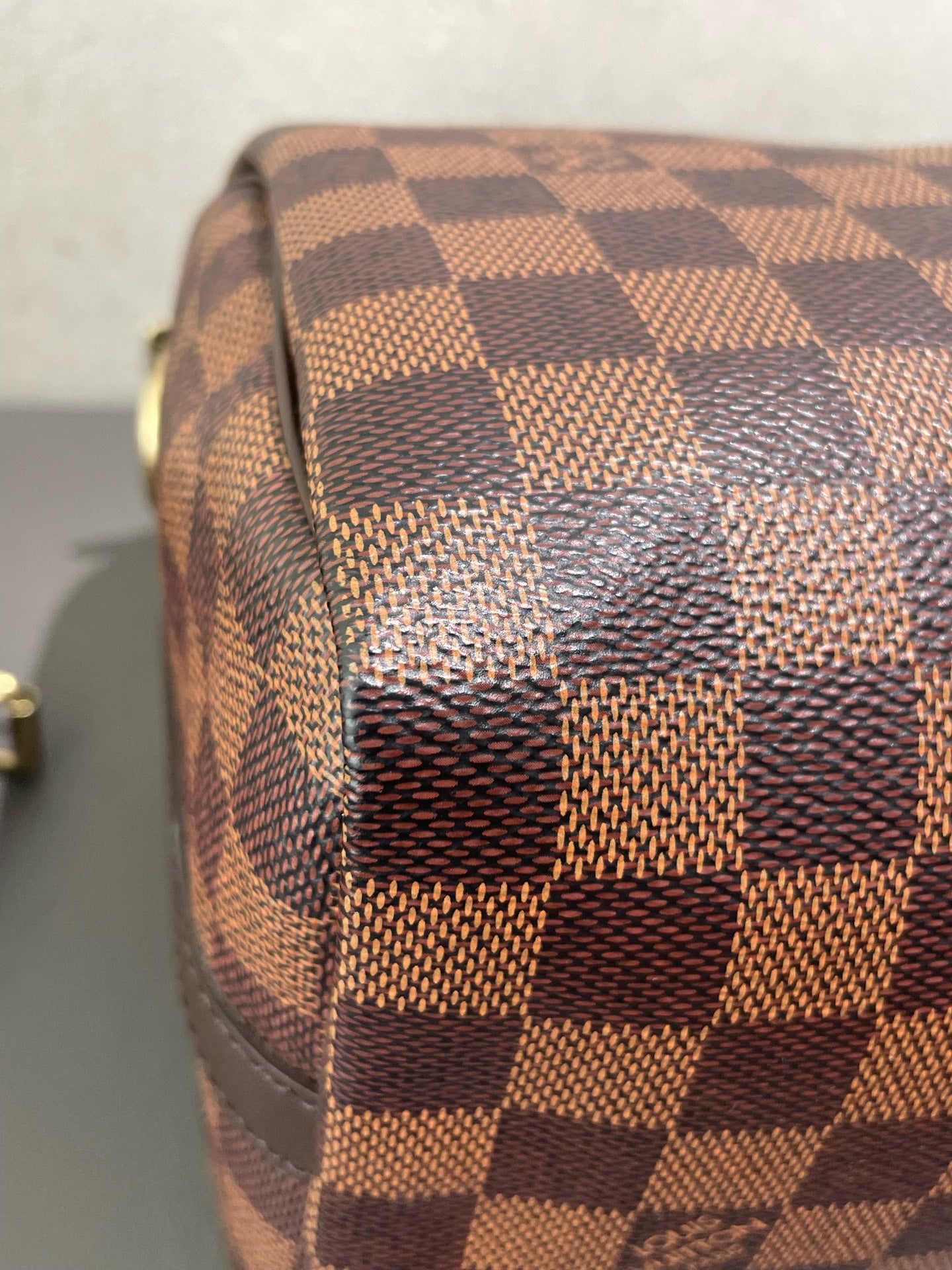 Louis Vuitton - Speedy 25 Bandoulière - Damier Ebene coated canvas with smooth leather trim - Brown - (Small)