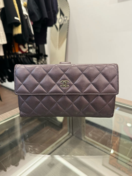 Chanel - Classic Flap Tri-fold Wallet - Lambskin leather - Purple - (Small)