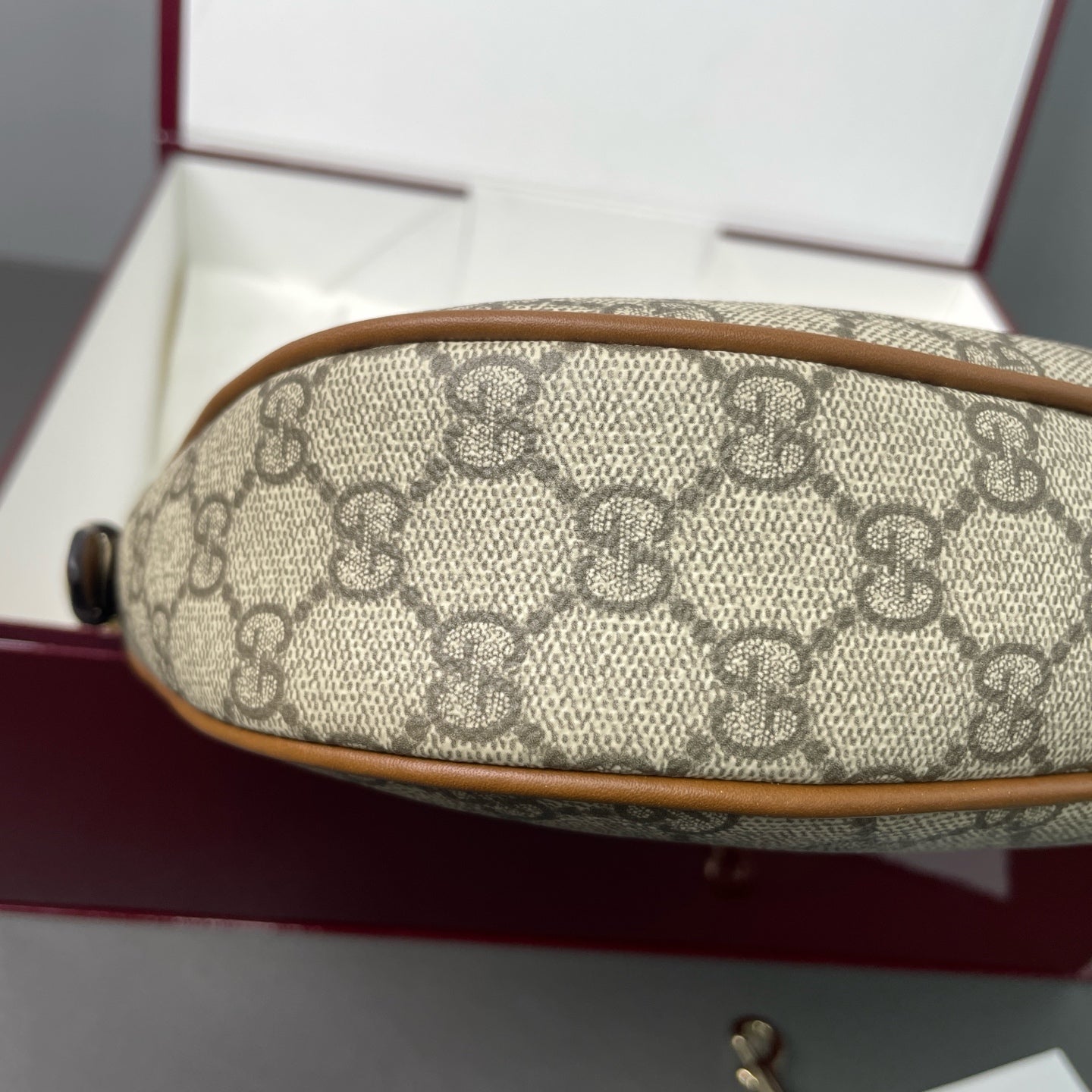 Gucci - Ophidia Chain Bag - GG monogram canvas with leather trim - Beige - (Medium)