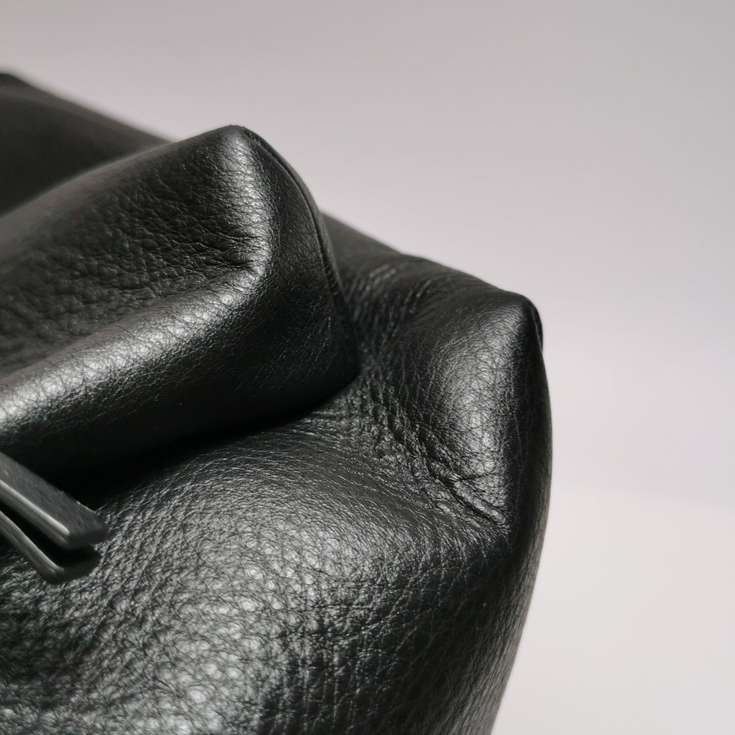Balenciaga - Explorer Backpack - Leather - Black - (Large)