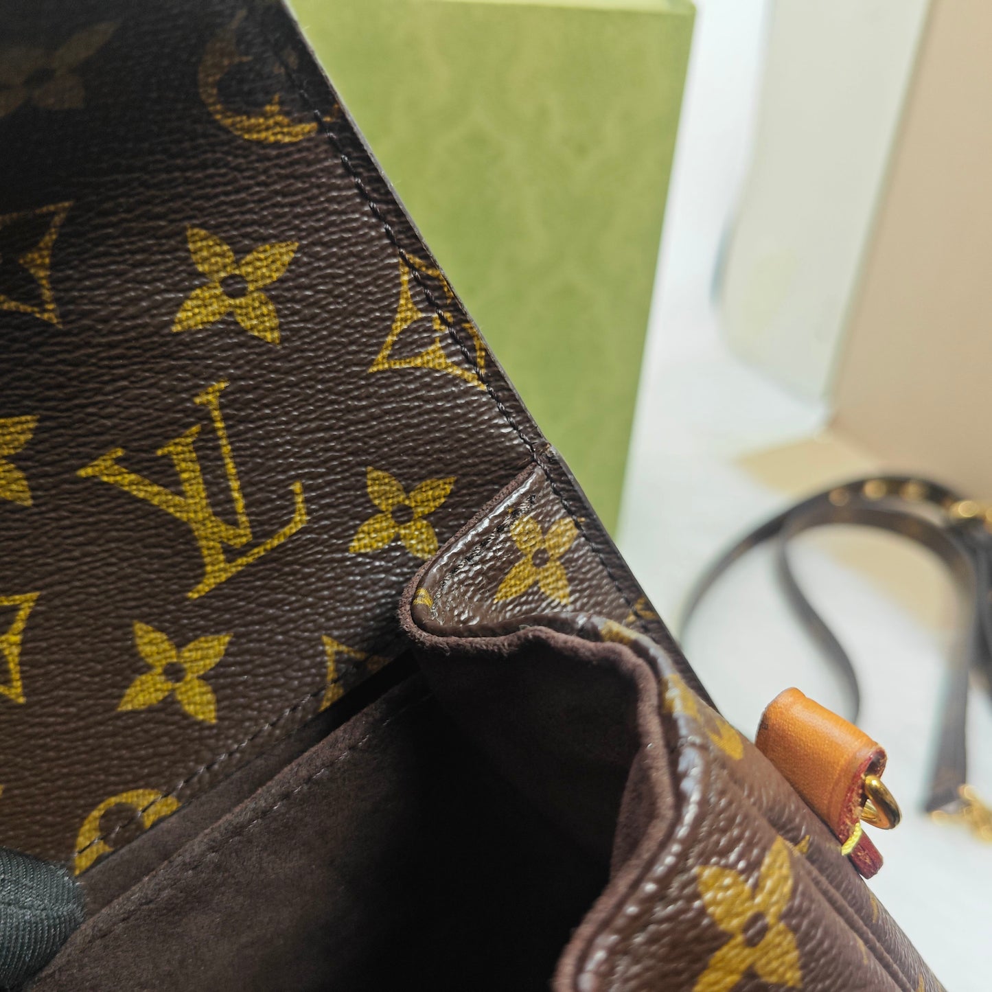 Louis Vuitton - Pochette Métis - Monogram coated canvas with Vachetta leather trim - Brown - (Medium)