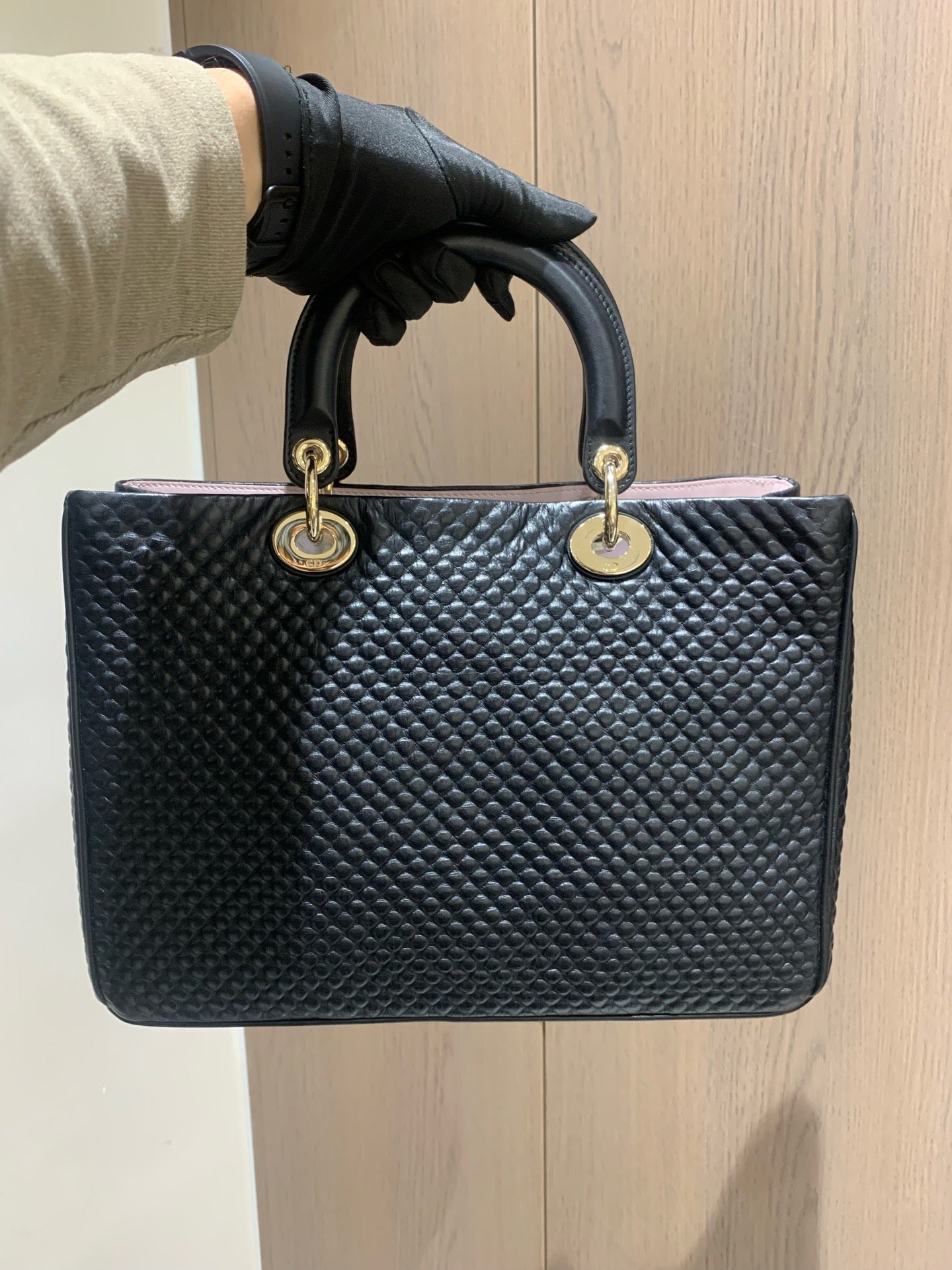 Dior - Diorissimo Medium Limited Edition Beaded Floral Handbag - Leather - Black - (Medium)