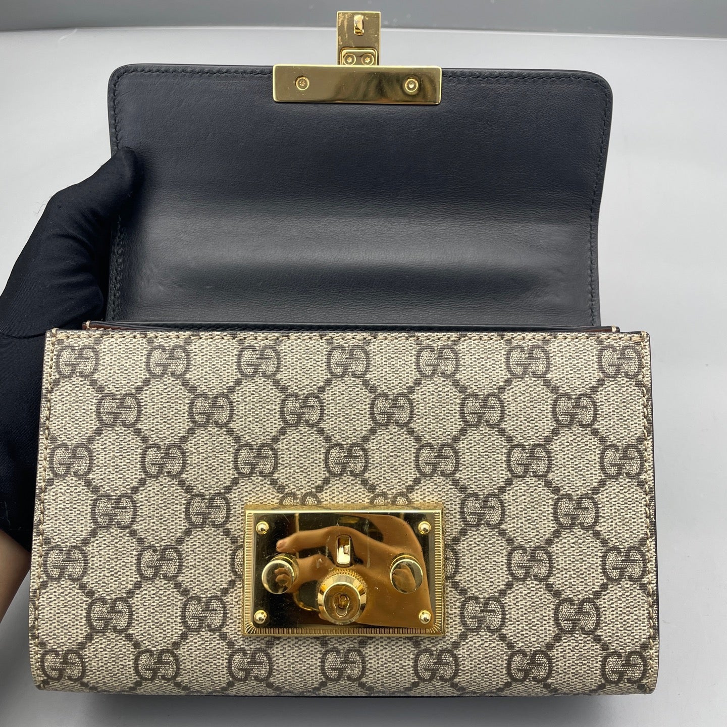 Gucci - Padlock Small Shoulder Bag - GG Supreme canvas with leather trim - Beige, Black, Brown - (small)