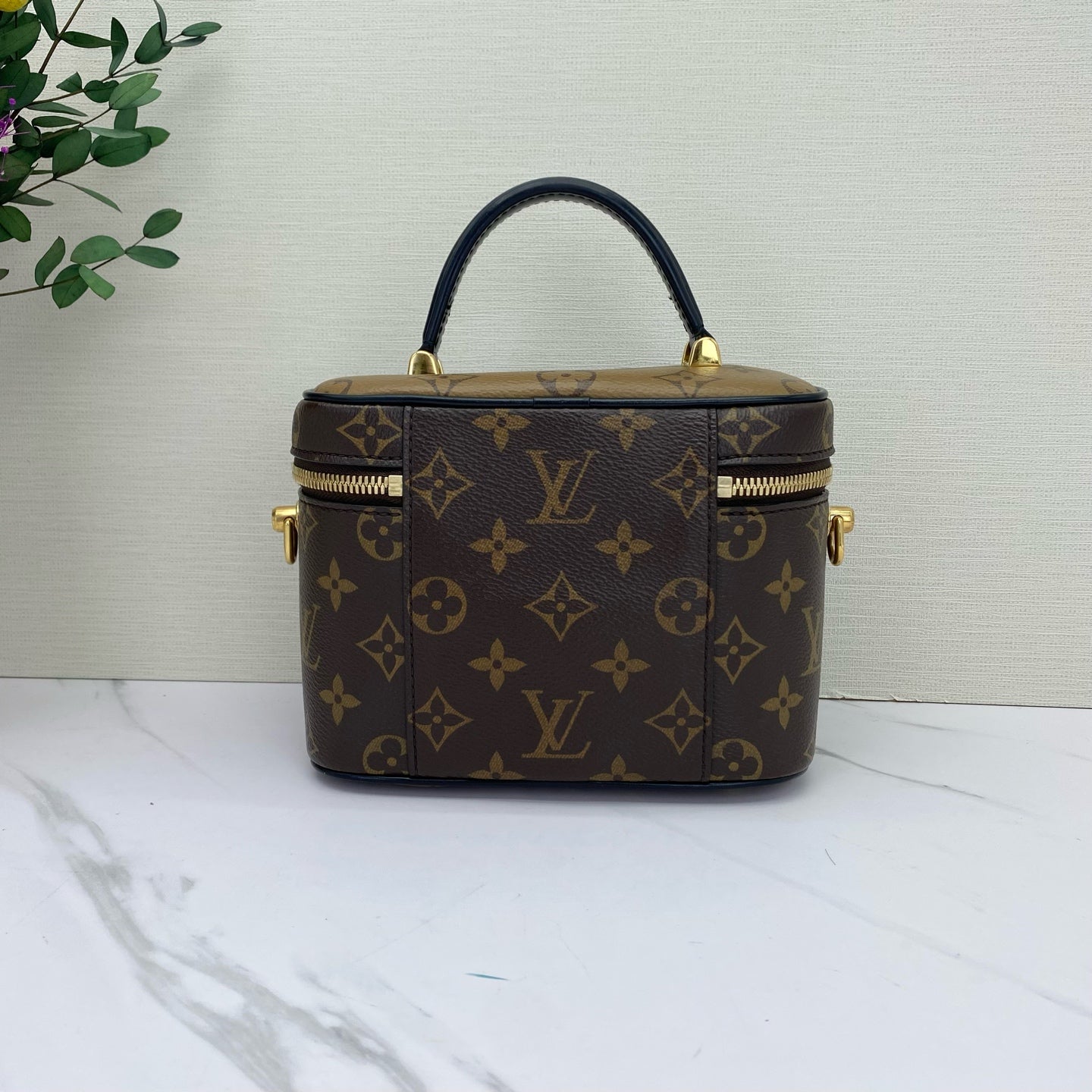 Louis Vuitton - Vanity Case PM / Nice Mini Reverse Monogram - Monogram coated canvas with leather trim - Brown - (Mini)