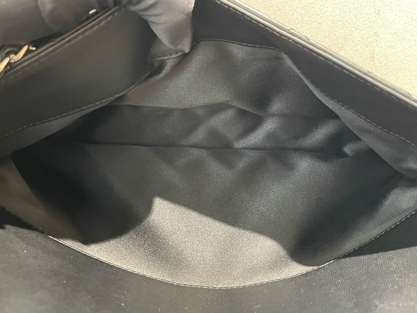 Chanel - Large Shopping Tote - Quilted lambskin leather with smooth leather trim - Black with silver-tone hardware - (Large)
