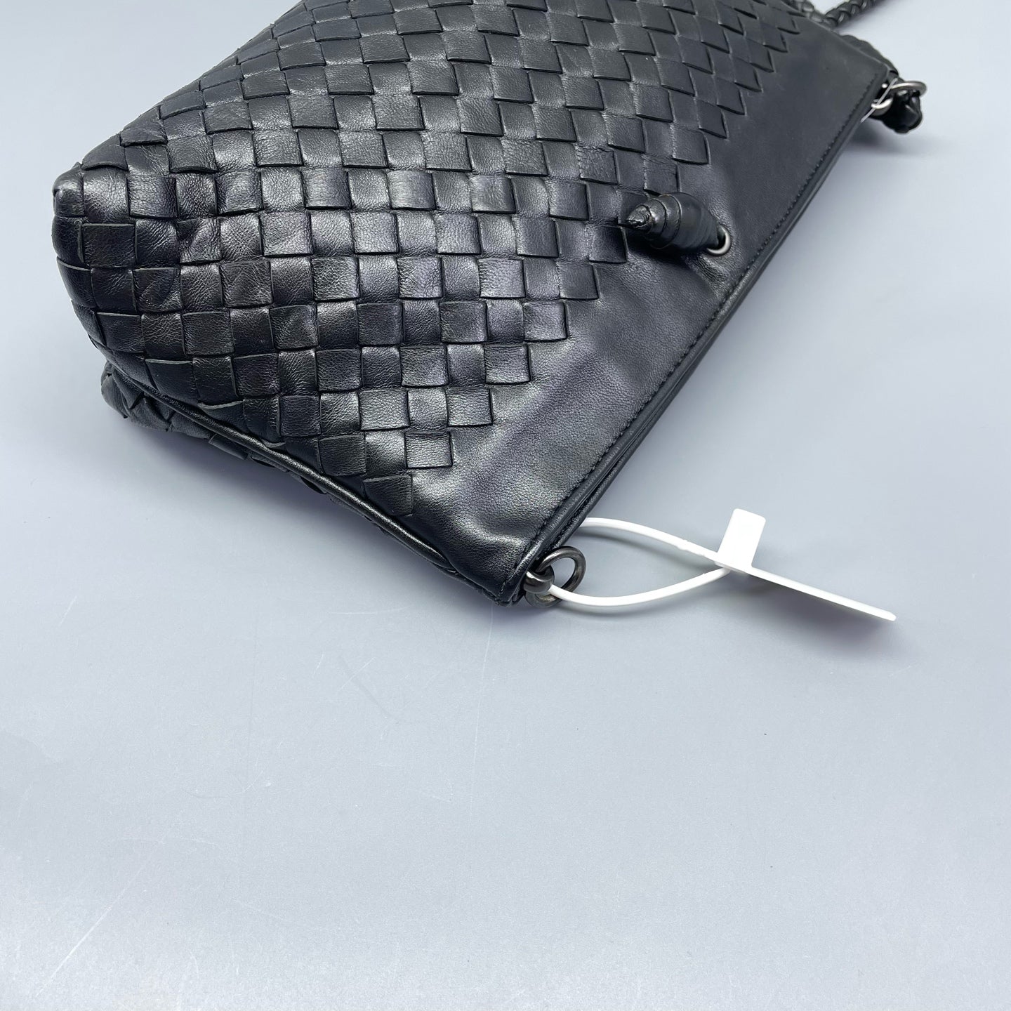 Bottega Veneta - Intrecciato Shoulder Bag - Lambskin leather - Black - (Small)