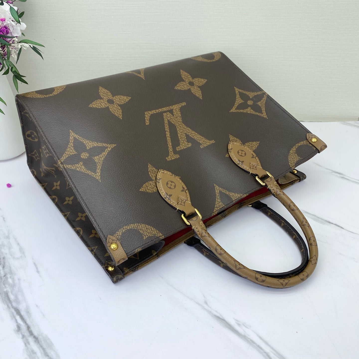 Louis Vuitton - Onthego - Giant Monogram coated canvas with leather trim - Brown - (medium)