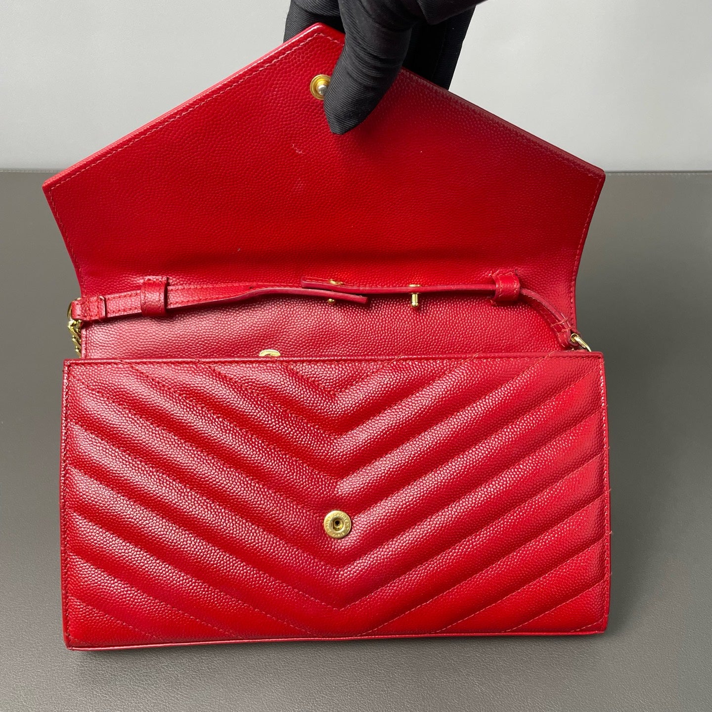 Saint Laurent - Monogram Chain Wallet - Leather - Red - (mini)