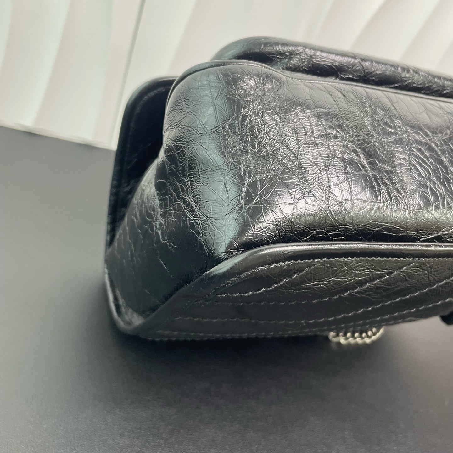 Saint Laurent - Niki - Leather - Black - (medium)