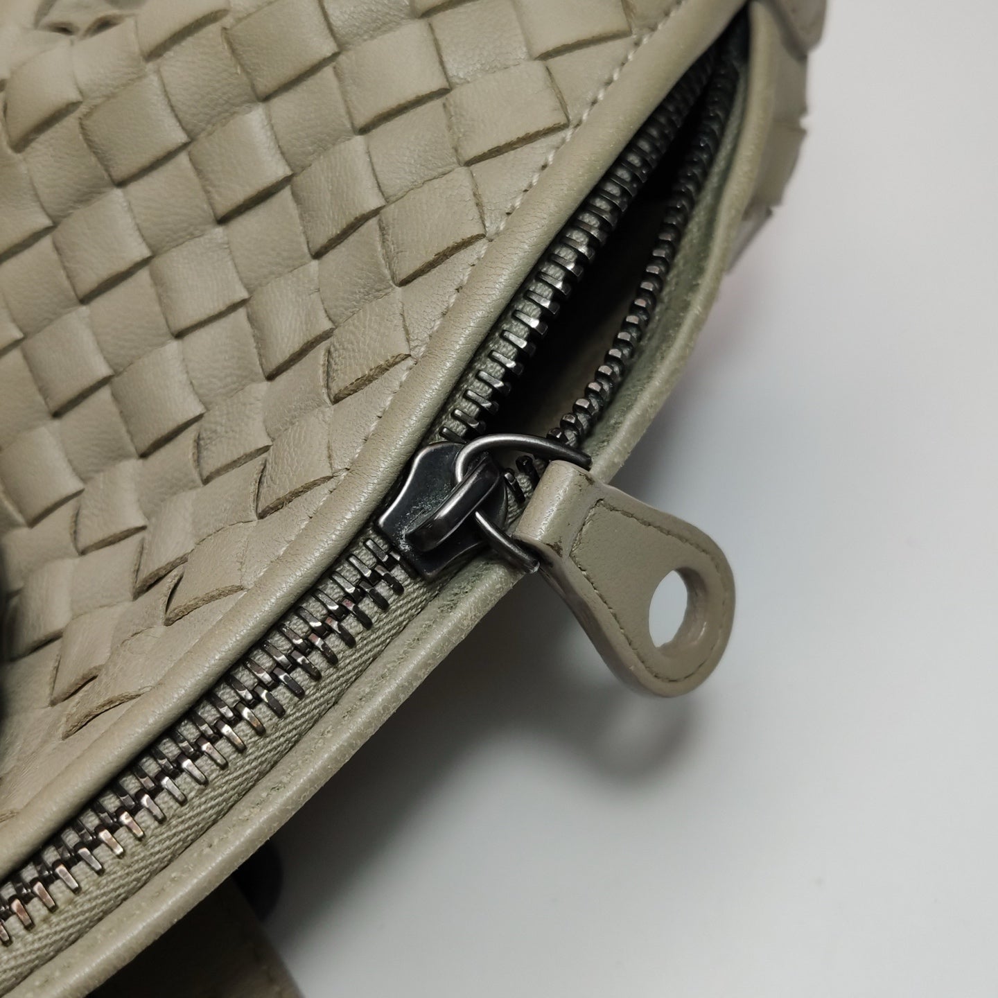 Bottega Veneta - Intrecciato Bowling Bag - Leather - Greige - (medium)