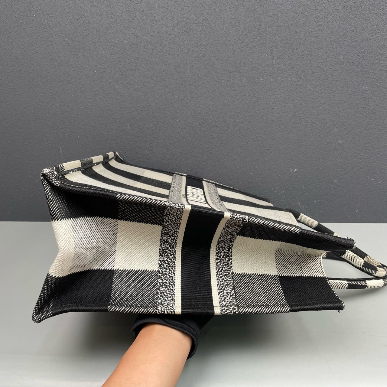 Dior - Book Tote Small M1265ZRUY_M041 - Cloth - Multicolour - (small)