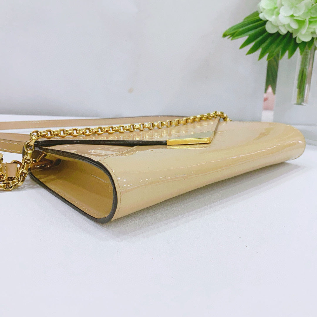 Louis Vuitton - Mira Wallet on Chain - Patent leather - Beige - (Small)