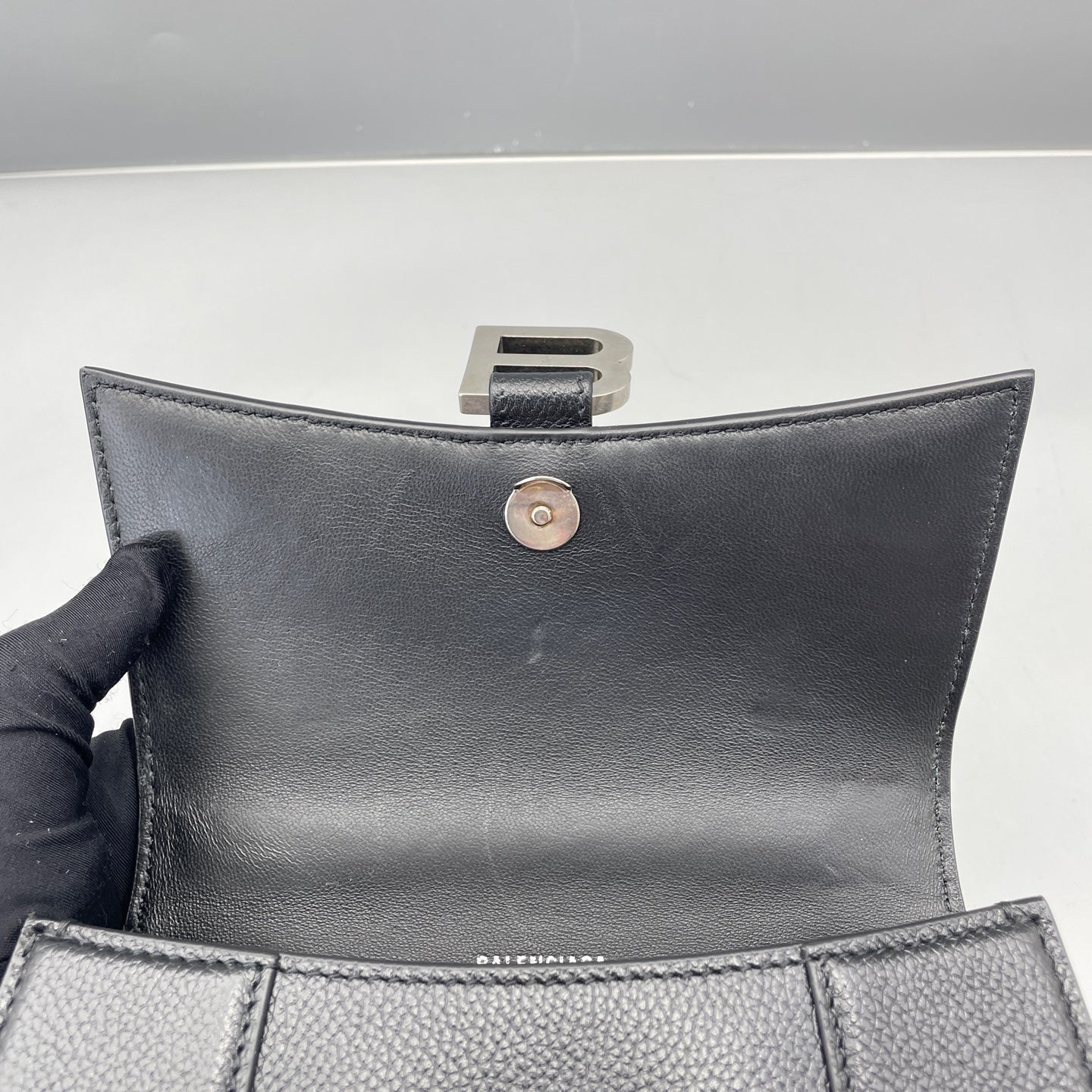 Balenciaga - Hourglass XS - Pebbled leather - Black - (mini)