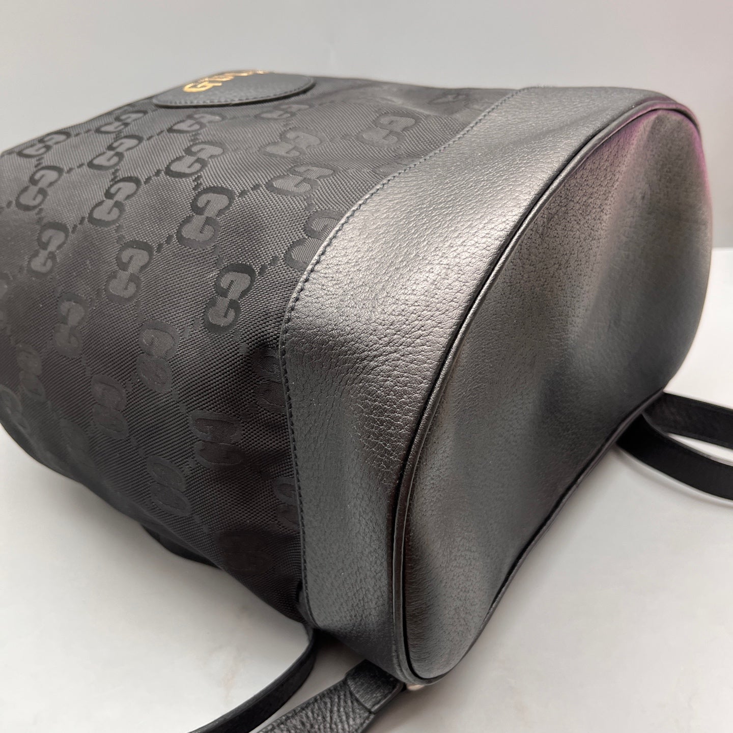 Gucci - GG Canvas Drawstring Backpack - GG Monogram Canvas with Leather Trim - Black - (medium)