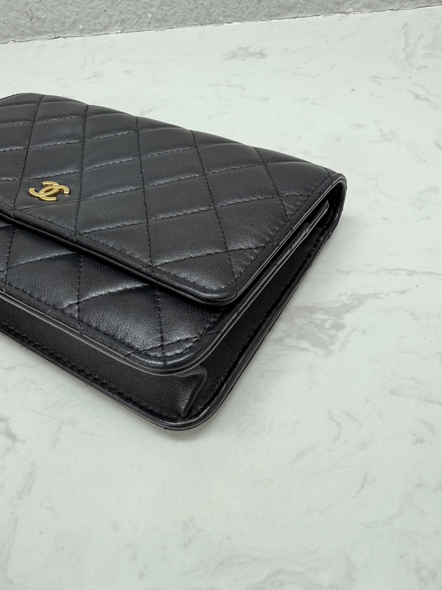 Chanel - WOC (Wallet on Chain) - Lambskin leather - Black - (mini)