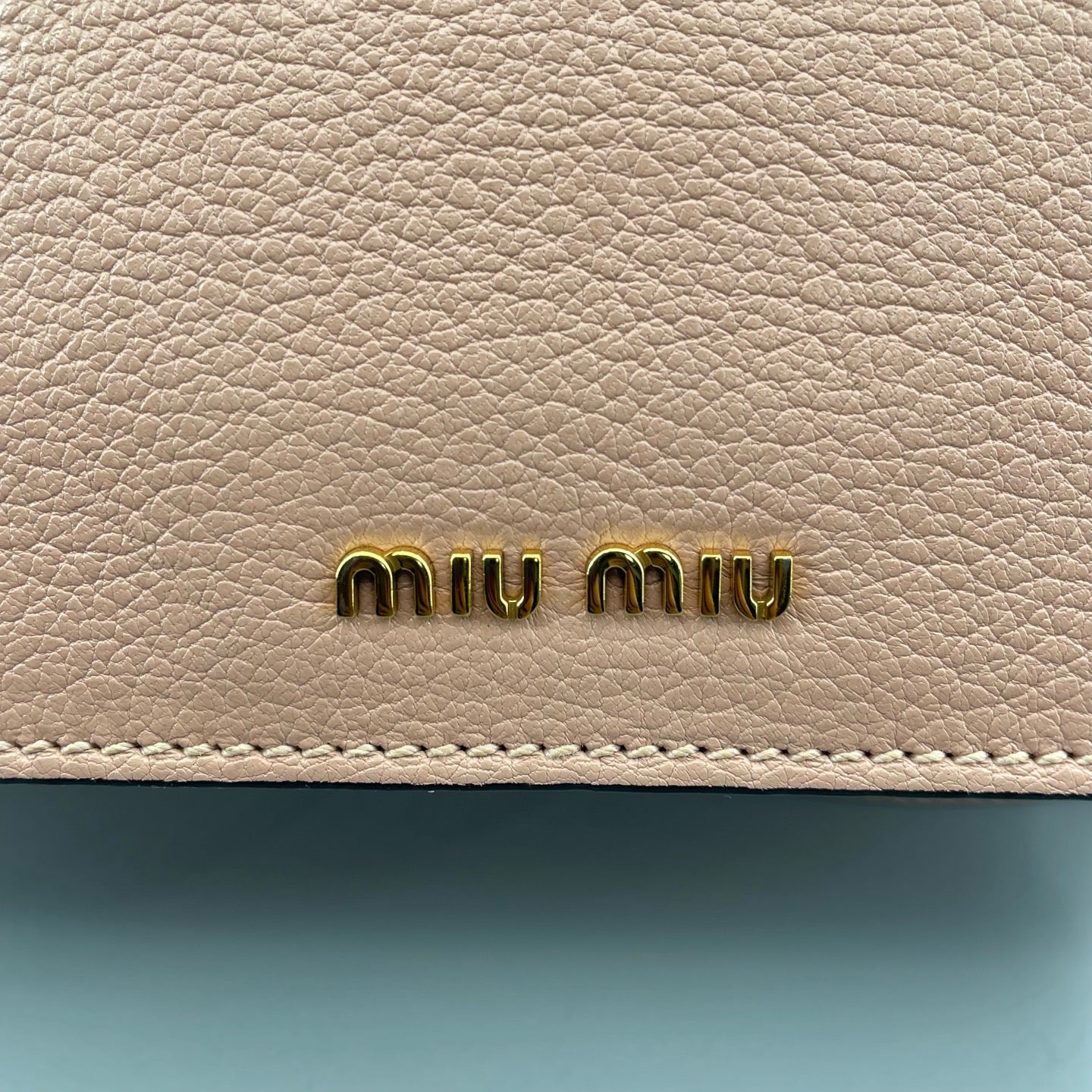 Miu Miu - Jewel Embellished Flap Shoulder Bag - Grained leather - Pink - (small)
