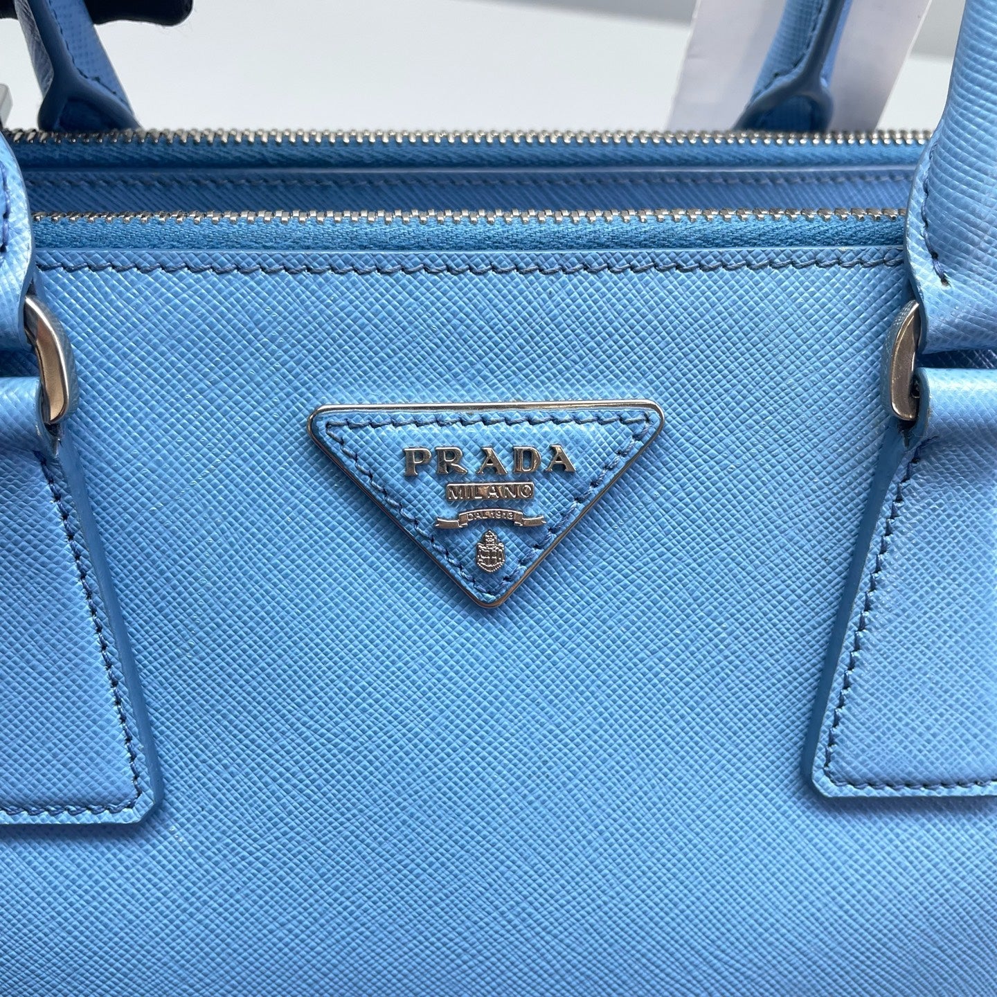 Prada - Saffiano Lux Tote - Leather - Blue - (small)