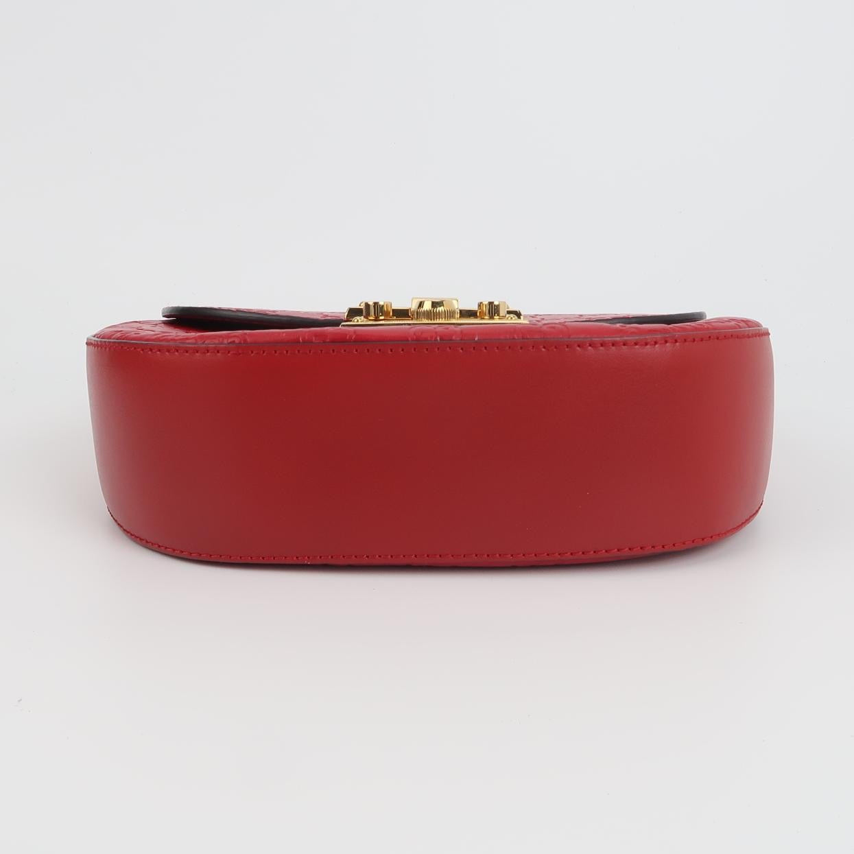 Gucci - Padlock Saddle Bag - Gucci Signature embossed leather with suede lining - Red with navy and red web strap - (small)