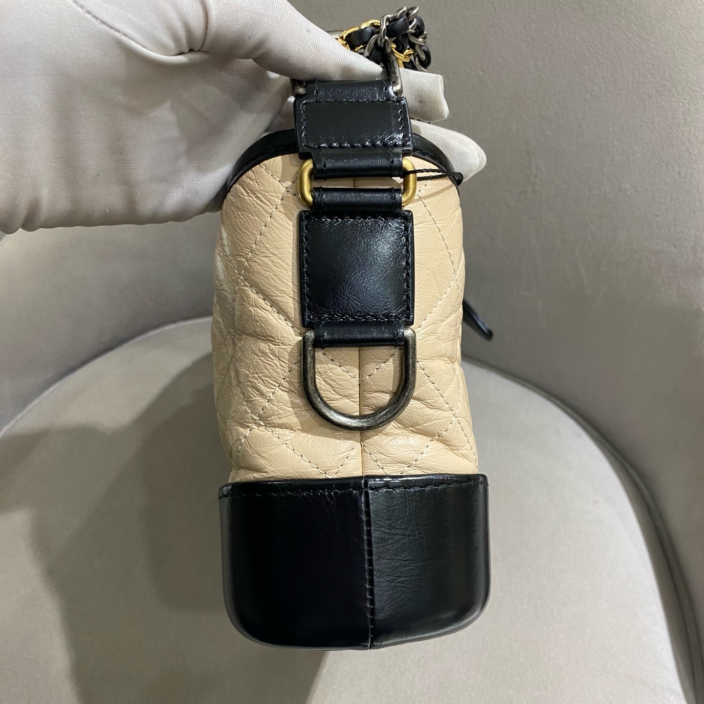 Chanel - Gabrielle Hobo Bag - Aged calfskin leather and smooth calfskin leather - Beige and Black - (small)