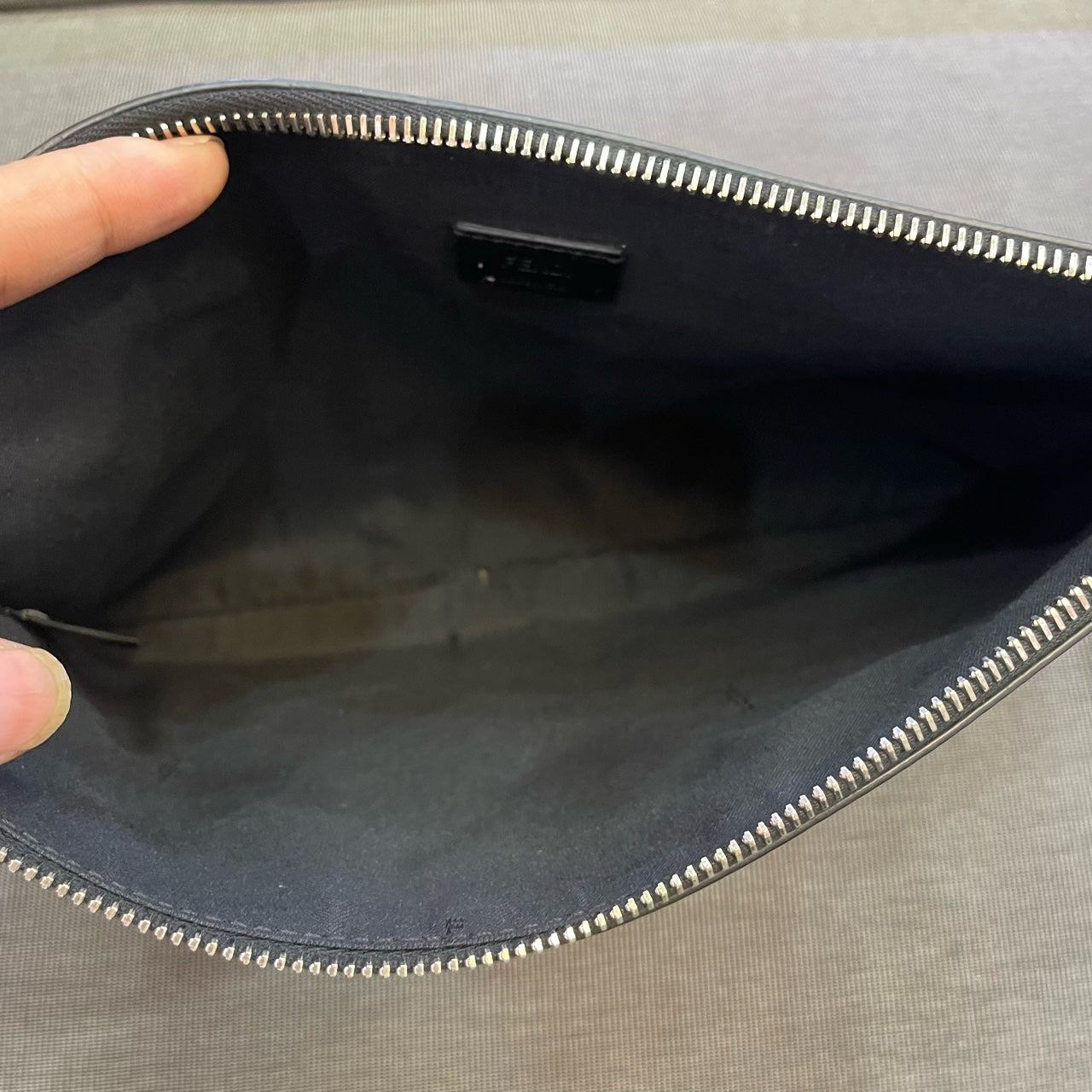 Fendi - Monster Pouch - Leather - Black - (medium)